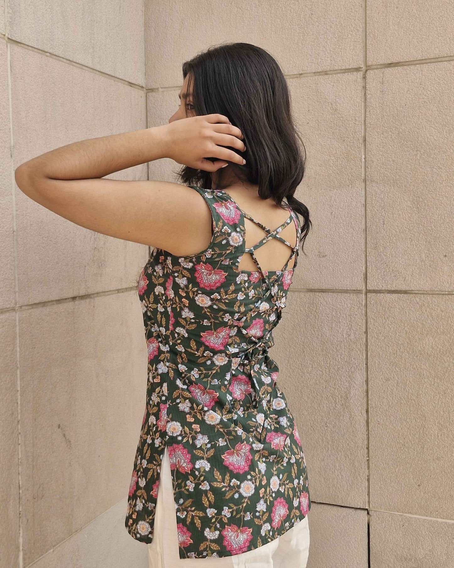 Cotton Green Sleeveless Short Kurti with Corset Back & Square Neck
