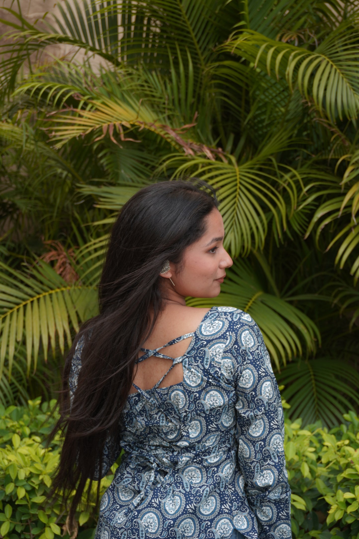 Paisley Corset Back Kurti Top – Square Neck Full Sleeves Indo-Western Statement Piece
