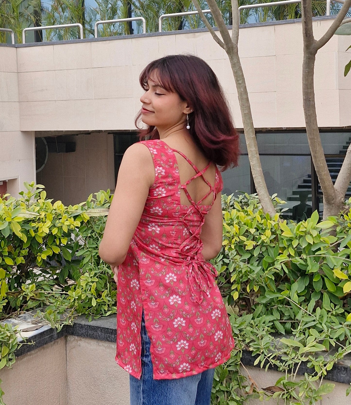 Sleeveless Short Kurti with Square Neck & Corset Lace-Up Back for Women